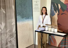 Marlou Beenders from PUURkleur is the importer of two Italian brands. One of them is Affresch & Affreschi, which stands for custom-made wall coverings, produced from 27 different raw materials.